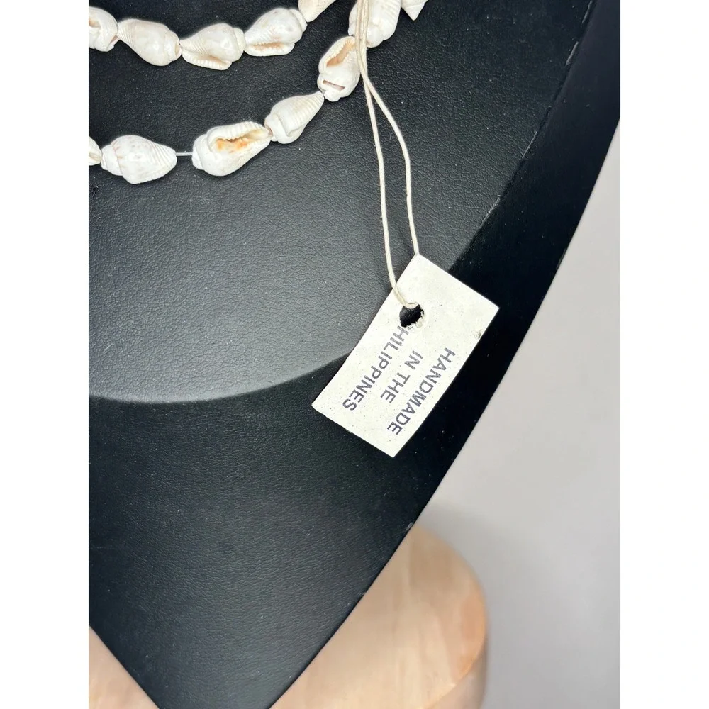 Vintage 1970s Handmade Philippines White Shell Necklace 36 Inch Boho Coastal